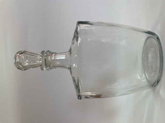 FLAŠA SA ČEPOM WOLF 700ml